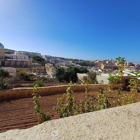 Is- Sienja Appartement Kalkara Buitenkant foto